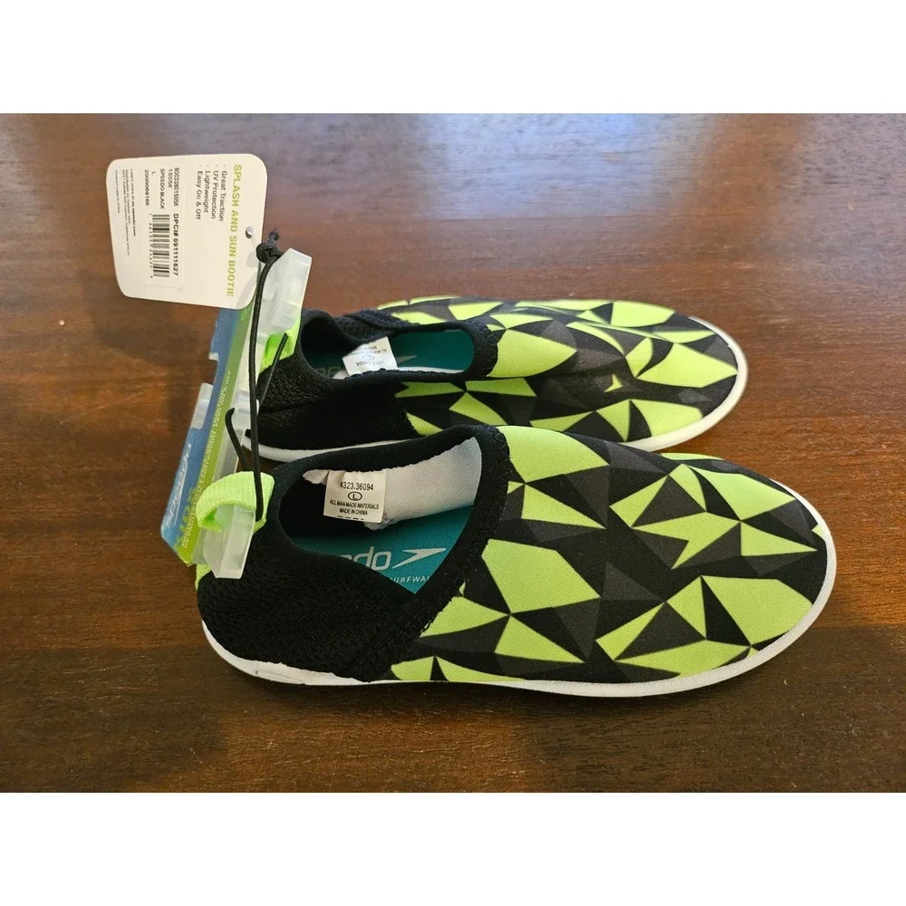 NWT Speedo Green Black Splash And‎ Sun Water Shoes ~ Size L (9/10)